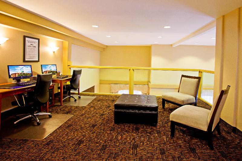 Holiday Inn Express Prescott By Ihg Dış mekan fotoğraf